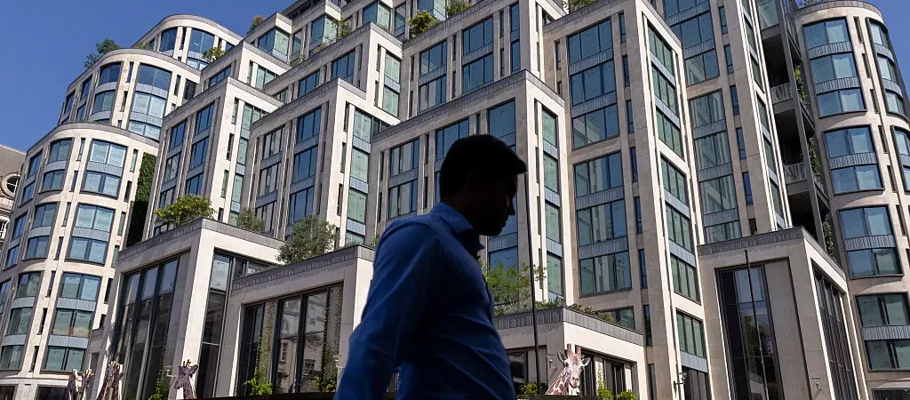 Building Wealth in London: Strategies for Every Income Level